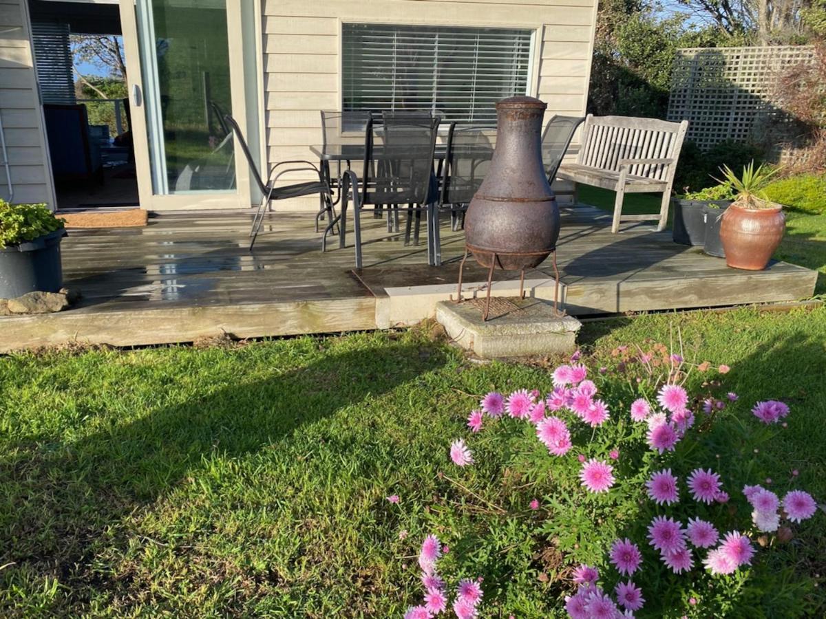 Seacroft Beach House Sugarloaf Экстерьер фото